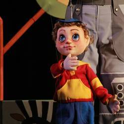 Спектакль «Авоська в городе»